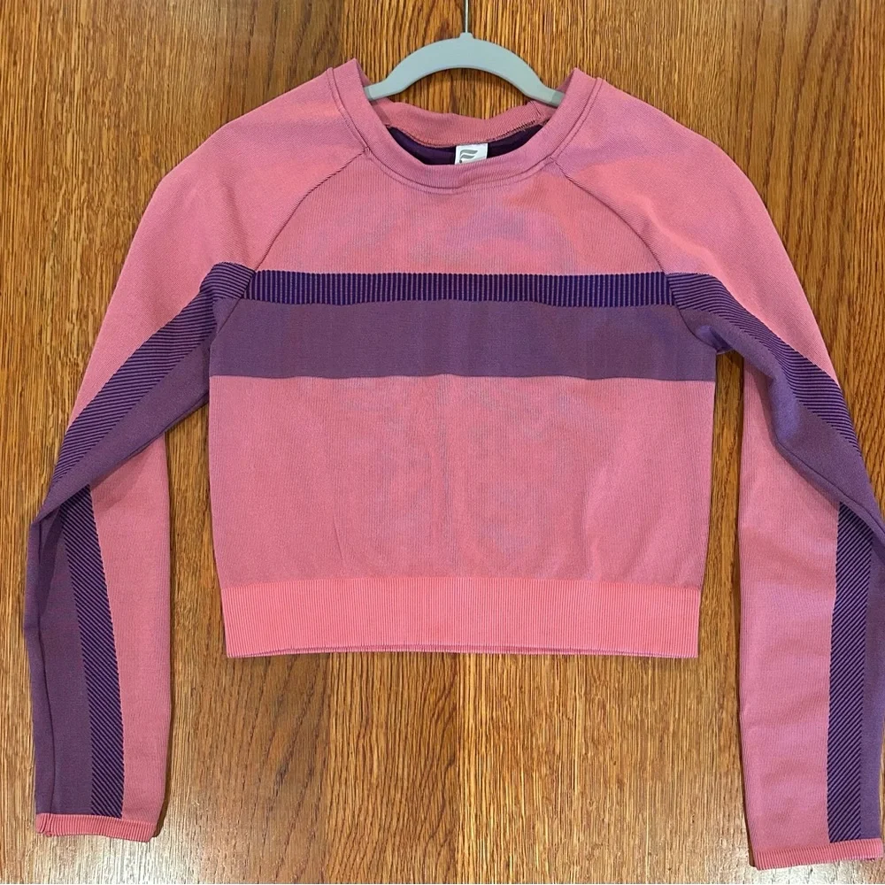 Fabletics Tory Cropped Seamless Long Sleeve Top - Size L - Picture 2 of 6
